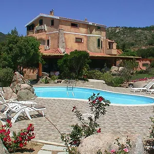 Bed & Breakfast Angelo E Arcangela - Nuova Gestione 2022, Telti